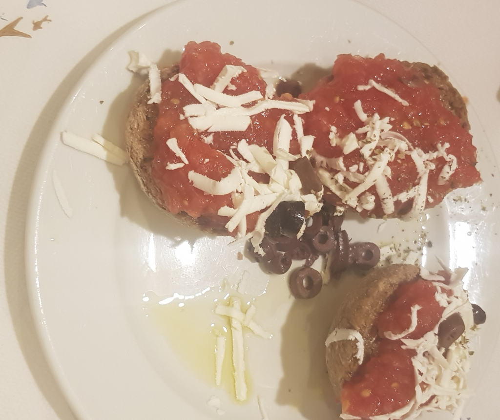 Dakos - Die Antwort auf die italienischen Bruschetta aus Kreta